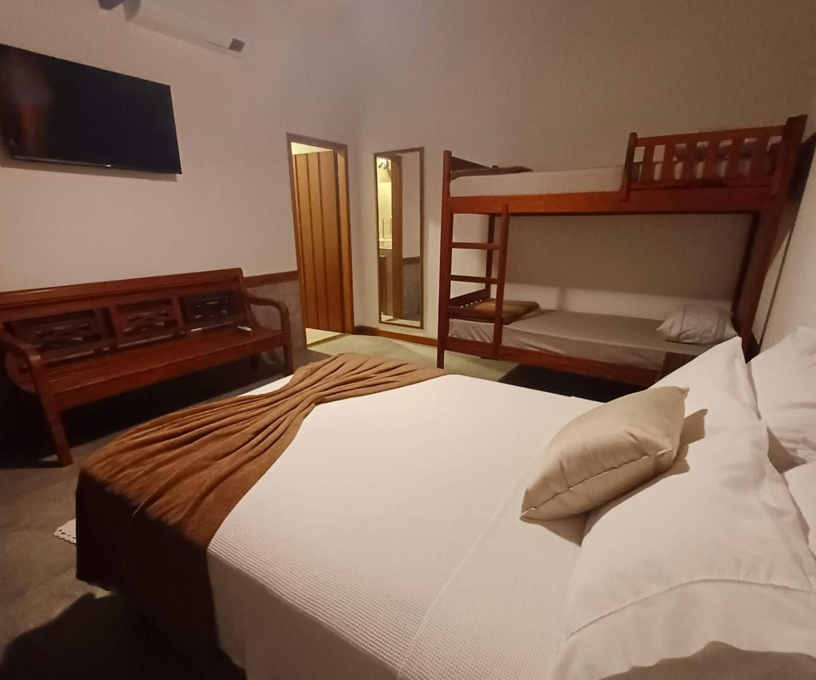 Suites Estou De Ferias Araquari Exteriör bild